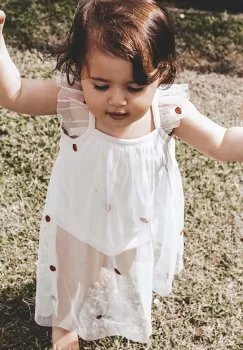 That's mine rochie din bumbac pentru bebelusi Hirsa culoarea bej, mini, evazati imagine