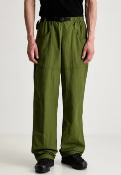 The North Face pantaloni joggers pentru barbati imagine