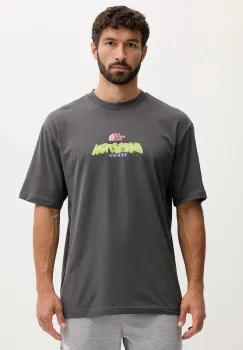 The North Face tricou din bumbac Expedition Celebration culoarea gri, cu imprimeu, NF0A8E3CRHI1 imagine
