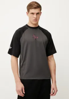 The North Face tricou TNF X NSE barbati, culoarea gri, cu imprimeu, NF0A8CTKMN81 imagine