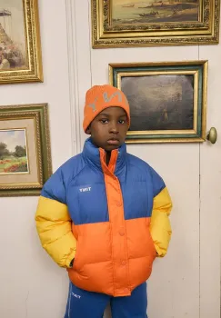 Tinycottons geaca copii COLOR BLOCK SHORT PADDED JACKET culoarea portocaliu, AW25-142 imagine