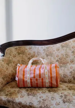 Tinycottons geanta copii RETRO STRIPES DUFFLE BAG culoarea roz, AW25-546 imagine