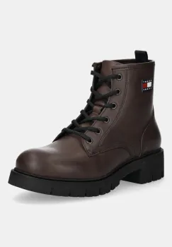Tommy Jeans cizme de piele TJW LACE UP LEATHER BOOT culoarea maro, cu toc plat, EN0EN02824 imagine
