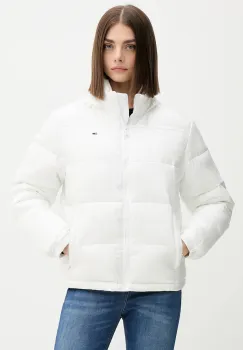 Tommy Jeans geaca culoarea alb, de iarna, DW0DW21619 imagine