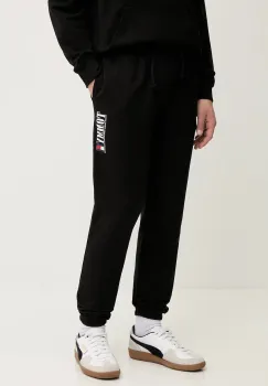 Tommy Jeans pantaloni de trening din bumbac culoarea negru, cu imprimeu, DM0DM22145 imagine