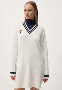 Tommy Jeans rochie culoarea bej, mini, drept, DW0DW19810 imagine