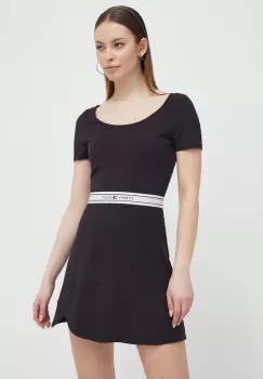 Tommy Jeans rochie culoarea negru, mini, evazati imagine