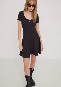 Tommy Jeans rochie culoarea negru, mini, evazati imagine