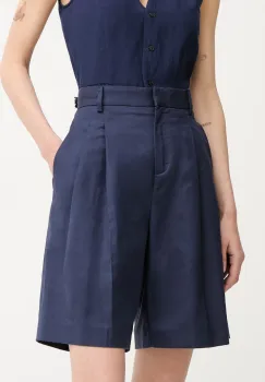 Trussardi pantaloni scurti de femei cu in imagine