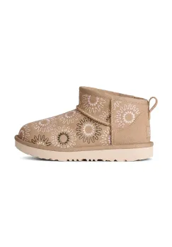 UGG cizme de iarna pentru copii din piele intoarsa KIDS' CLASSIC ULTRA MINI SUN STITCH imagine
