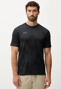 Under Armour tricou de antrenament culoarea negru, cu model, 1390047 imagine