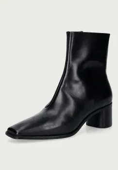 Vagabond Shoemakers  botine cu toc pentru femei din piele FAY imagine
