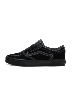 Vans tenisi din piele intoarsa Rowley Classic culoarea negru, VN0009QJH1W1 imagine