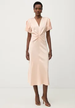 Victoria Beckham rochie lenjerie intima cu vascoza imagine