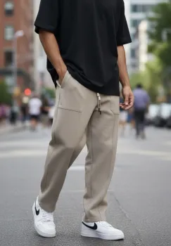 Pantaloni casual imagine