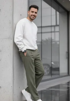 Pantaloni barbati casual  croiala lejera  kaki B01 imagine