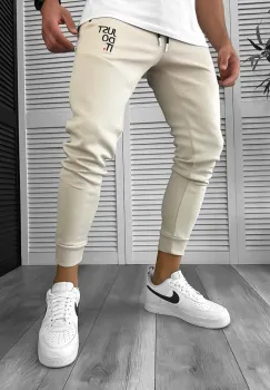  Pantaloni de trening imagine