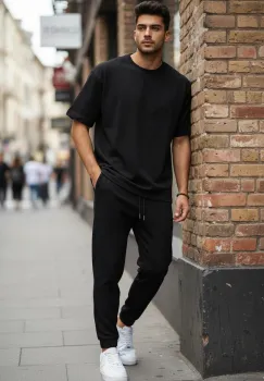 Pantaloni de trening cargo  negri  conici K013 imagine