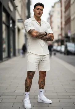 Pantaloni de trening scurti cream c350 D2-4.1 imagine