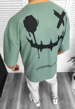 Tricou barbati vernil  cu imprimeu pe spate  oversize 11815 22A-2.1 imagine