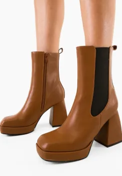 Botine dama Jorge Camel imagine