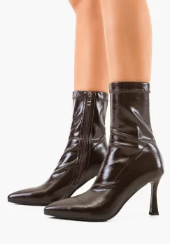 Botine dama Xara Maro imagine