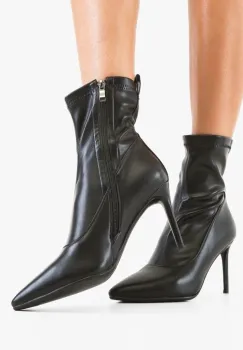 Botine dama Zasa Negre imagine