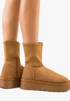 Cizme tip Ug Daboka Camel imagine