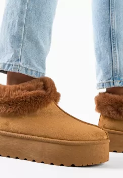 Cizme tip Ug Gavin Camel imagine