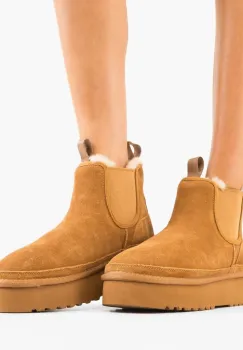 Cizme tip Ug Heniz Camel imagine