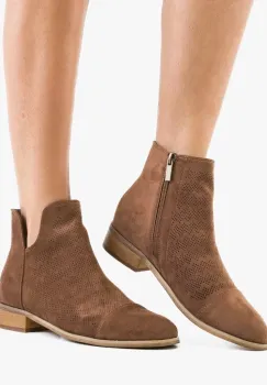 Ghete dama Deiniel Maro imagine