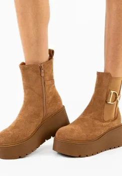 Ghete dama Neba Camel imagine