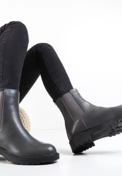 Ghete Ember Gri imagine