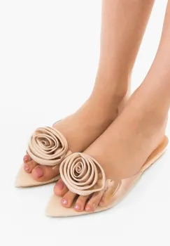 Papuci dama Narkis Bej imagine
