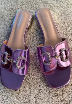 Papuci dama Toyin Mov imagine