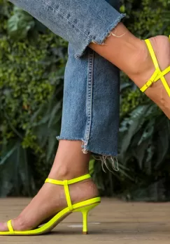 Sandale Wilma Galbene imagine