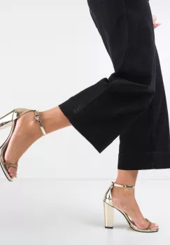 Sandale Zukaia Aurii imagine