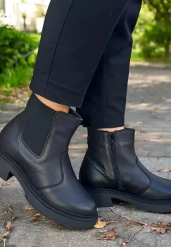 Ghete piele naturala 622 negru imagine