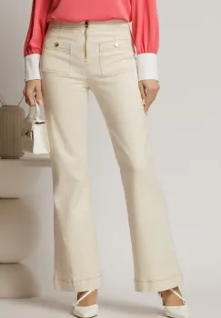 Blugi dama ivoar evazati cu buzunare patrate si fermoar metalic imagine