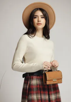 Bluza casual din tricot bej cu franjuri imagine