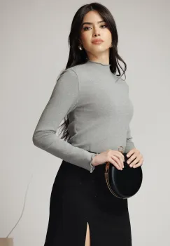 Bluza casual din viscoza gri cu guler incretit imagine