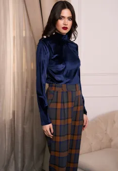 Bluza DY Fashion eleganta din catifea bleumarin cu nasturi pe umar imagine