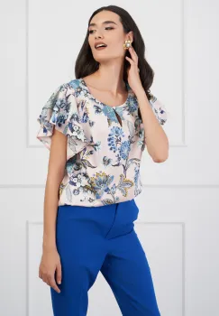 Bluza DY Fashion roz imprimeu floral bleu si volane pe maneci imagine