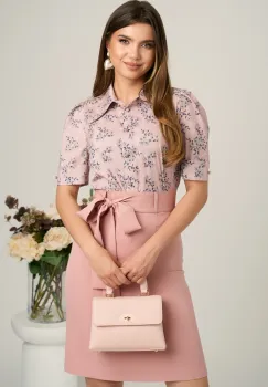 Camasa DY Fashion roz cu flori albe din voal si maneci scurte imagine