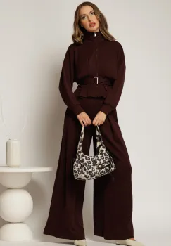 Compleu bordo cu jacheta si pantaloni evazati cu pliuri imagine