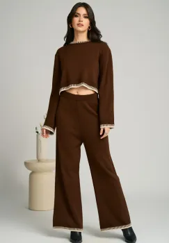 Compleu casual din tricot maro cu bluza si pantaloni evazati imagine