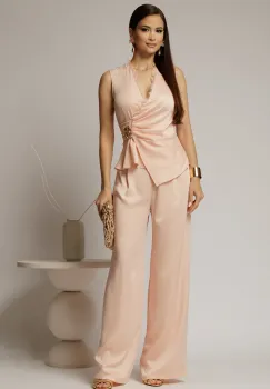 Compleu dama roz din satin cu bluza cu dantela la decolteu si pantaloni imagine