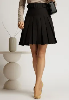 Fusta DY Fashion din stofa neagra plisata cu curea in talie imagine