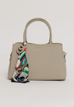 Geanta gri deschis cu esarfa decorativa multicolora imagine