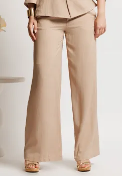 Pantaloni bej din viscoza evazati imagine